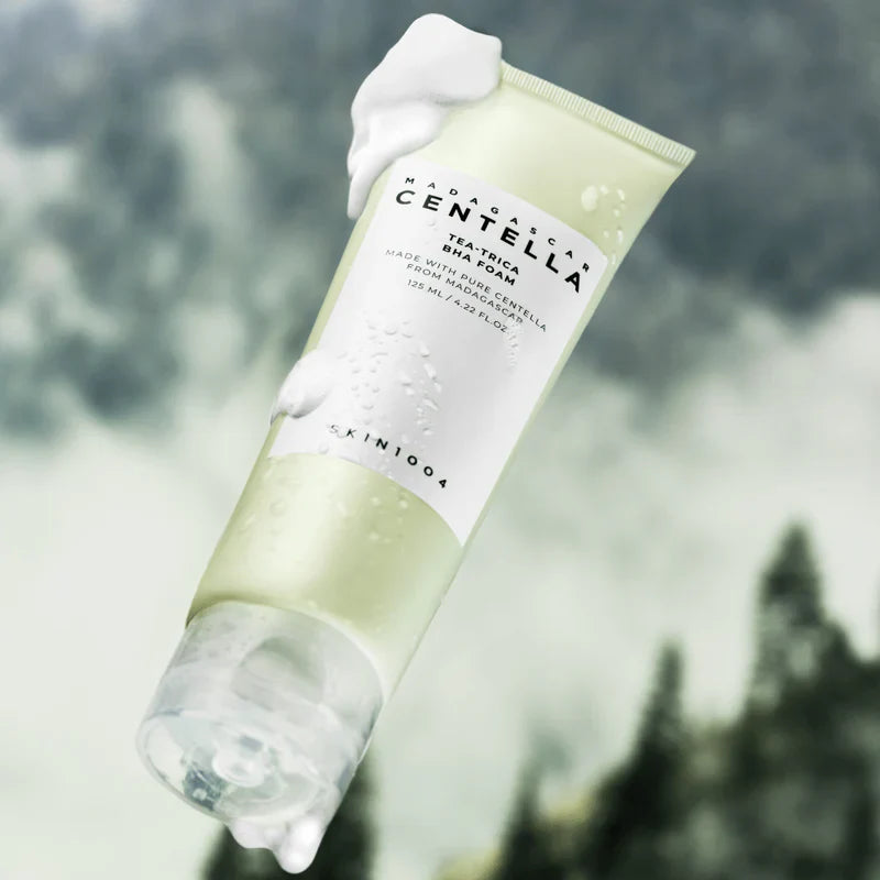 Skin1004 - Madagascar Centella Tea-trica BHA Foam Cleanser