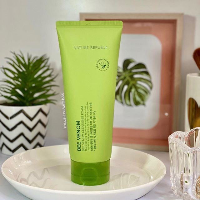 [Nature Republic] - Bee Venom Cleansing Foam 150ml (For Acne)
