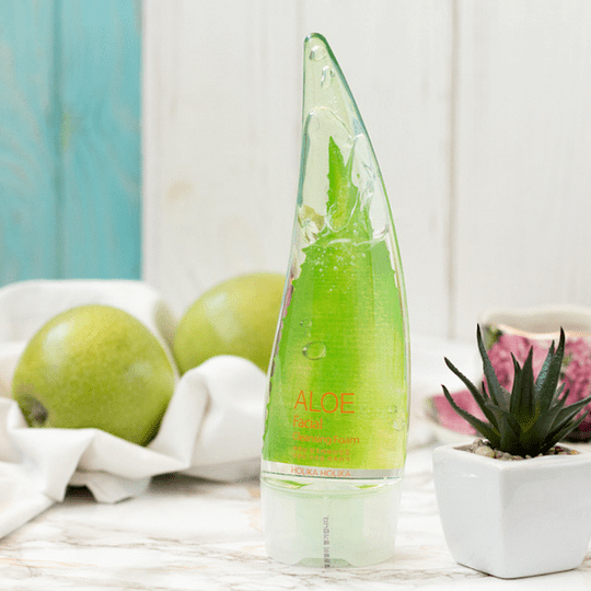 Holika Holika - Aloe Facial Cleansing Foam 150ml